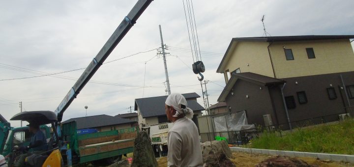 石組みの造園工事のお手伝い   ー揖斐川庭石センターblogー
