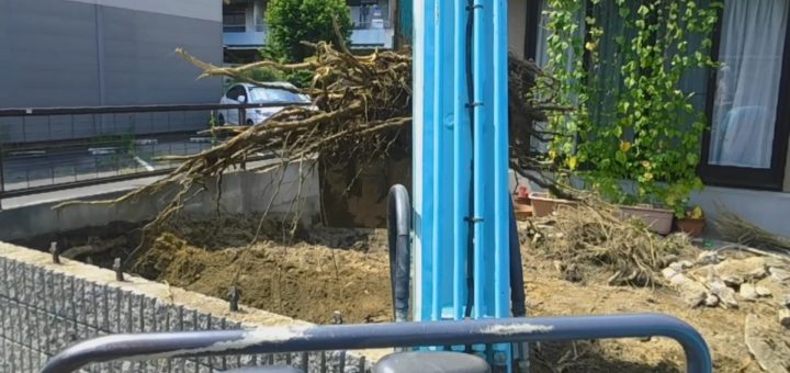 岐阜市 庭解体・駐車場 工事(2日目)   ー揖斐川庭石センターblogー