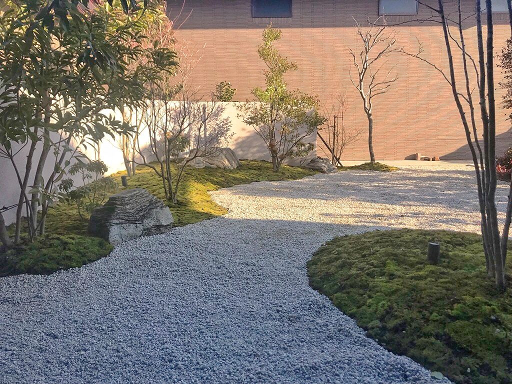 愛知の庭園のプロが教える 自宅の庭をdiyで坪庭にする方法 揖斐川庭石センターblog