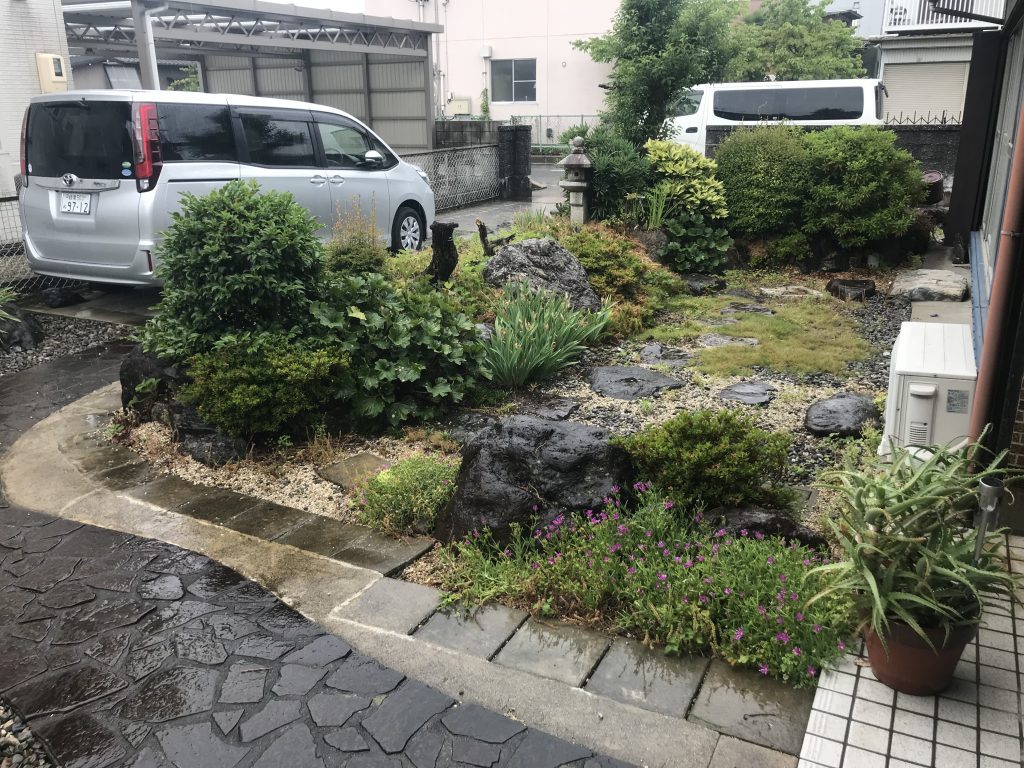 それほど大きい石は入っていないようです。