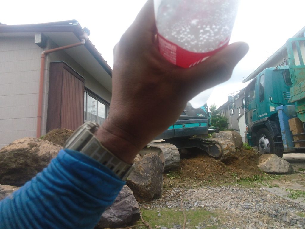 休憩。本当に暑い！