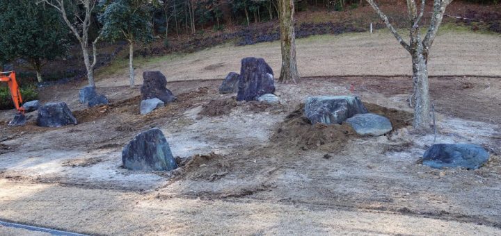 日本庭園を作りたい方必見｜基本的な石組みの方法や注意点を解説