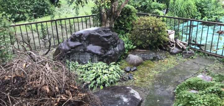 庭石の処分がしたい｜DIYと業者どっちにすべき？