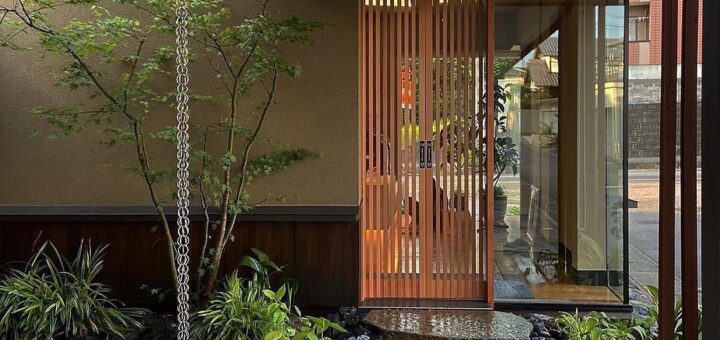 鉄平石のアプローチ