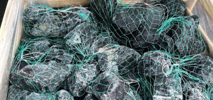 エクセルブラック　入荷!