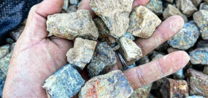 岐阜砂利 30-50mm