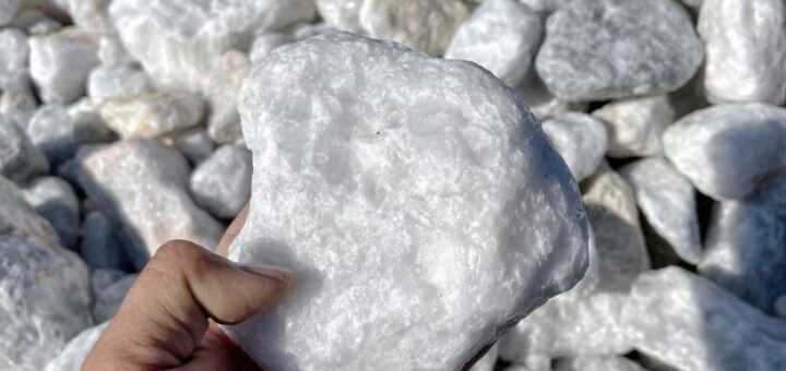 パールホワイトロック