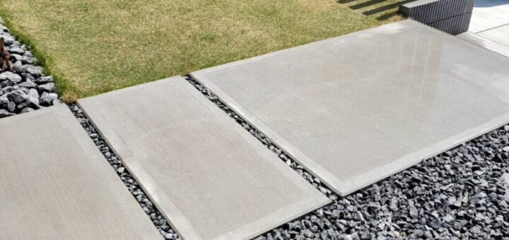 前回、ご紹介した茨城のお客さんが揖斐青白砂利を再注文