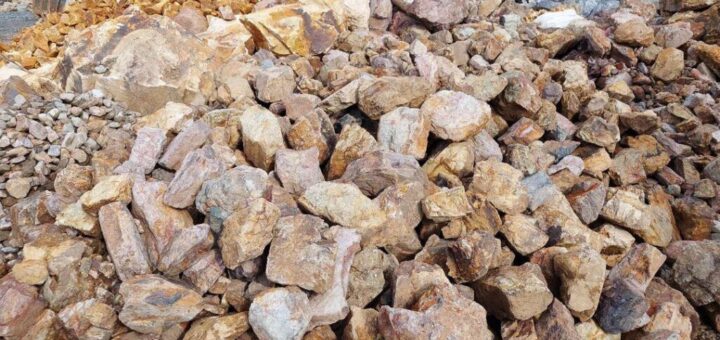 いろんな石を見られて、ご満悦の様です