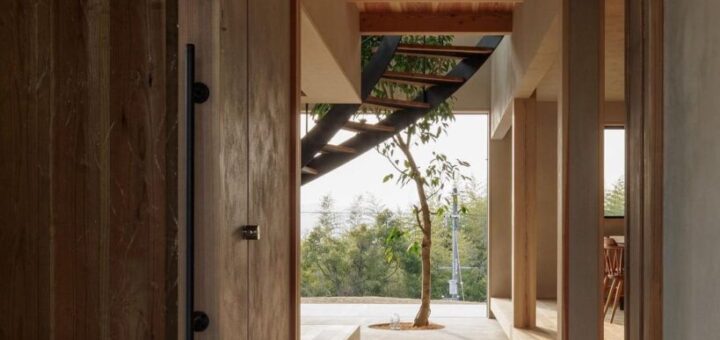 久栗坂石の踏石