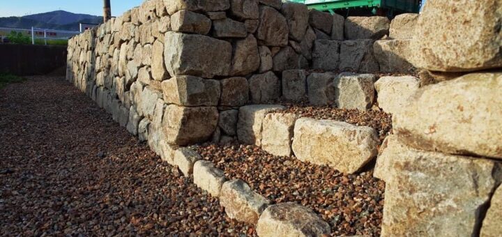 和良石の野面積み