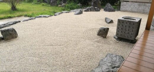 既存の庭石を使った枯山水風の庭を作って欲しいというご依頼