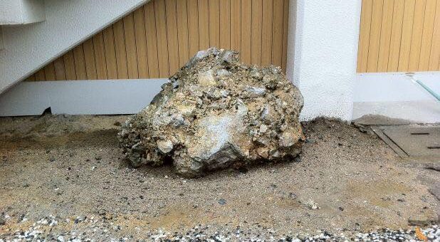 さざれ石の設置