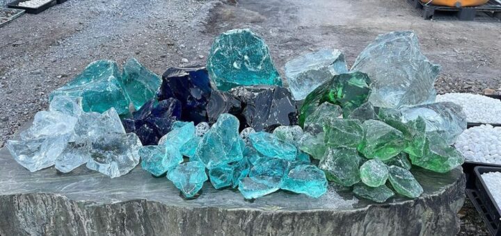 ガラスロックシリーズの新色、オーシャンブルーライトグリーン