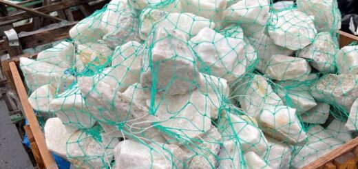 白系の石のお問い合わせ